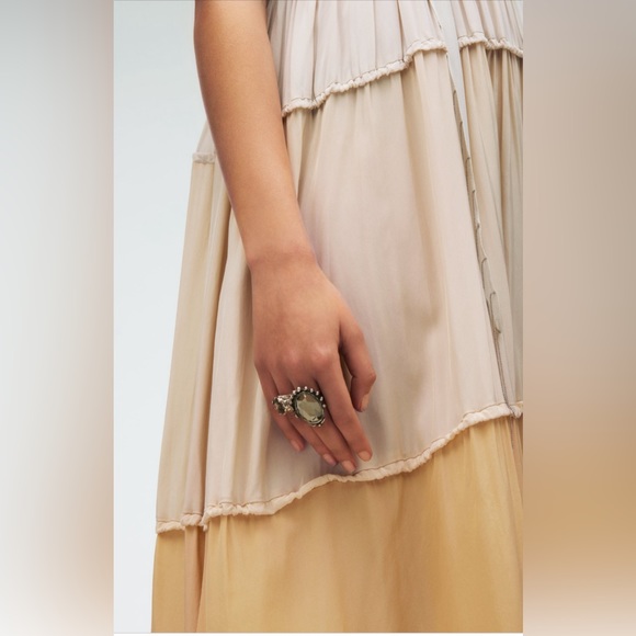 COPY - ZARA  Limited Edition Mulberry Silk/viscose pleated maxi dress size medi… - Picture 4 of 12